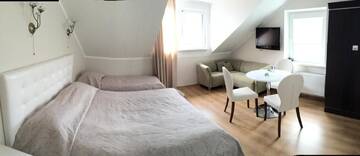 Фото номера Семейный номер Отель Villa Anna г. Апшуциемс 2