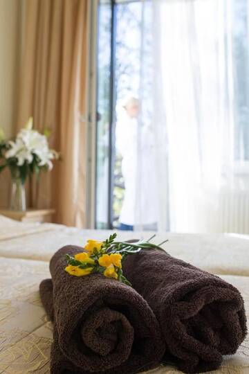 Фото номера Двухместный номер с 2 отдельными кроватями (без уборки) Отель Hotel SPA Arkadia г. Апшуциемс 3